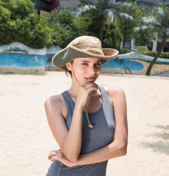 Bucket Hat